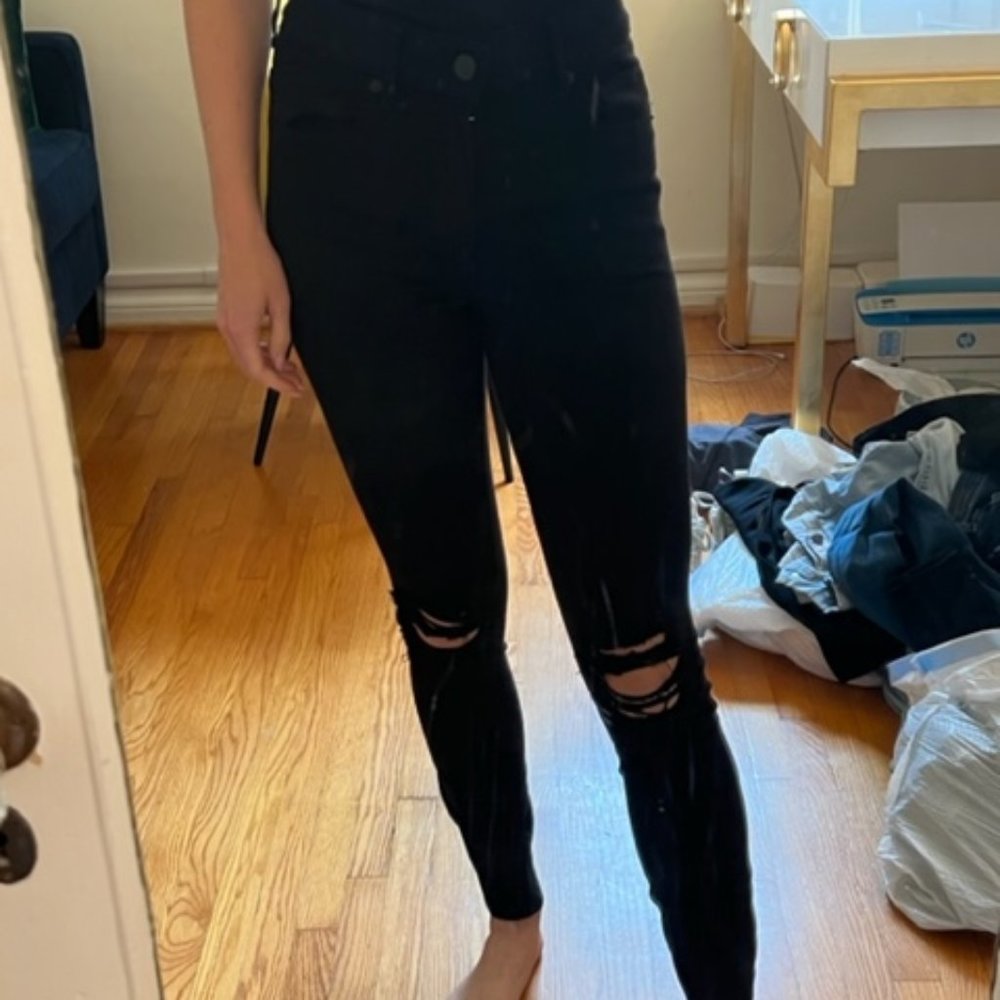 Express skinny ripped black jeans size 4